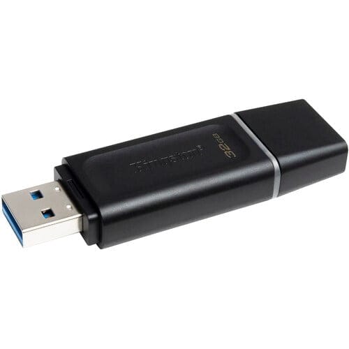 Kingston 32GB DataTraveler Exodia Flash Drive