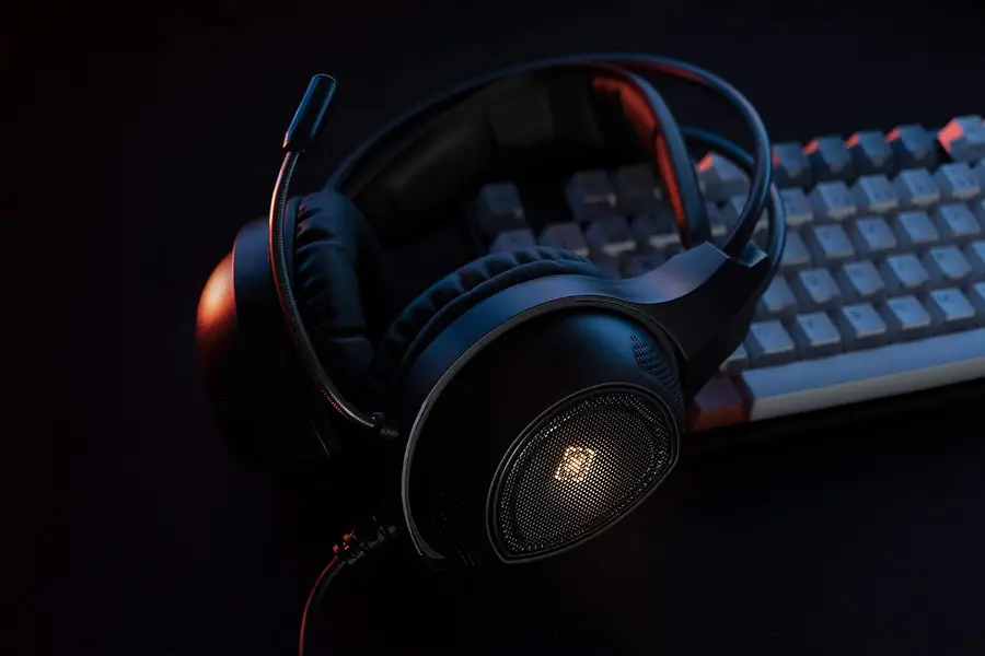 DELTACO DH210 Gaming Headset with Microphone for Windows, Mac, PS,XBO